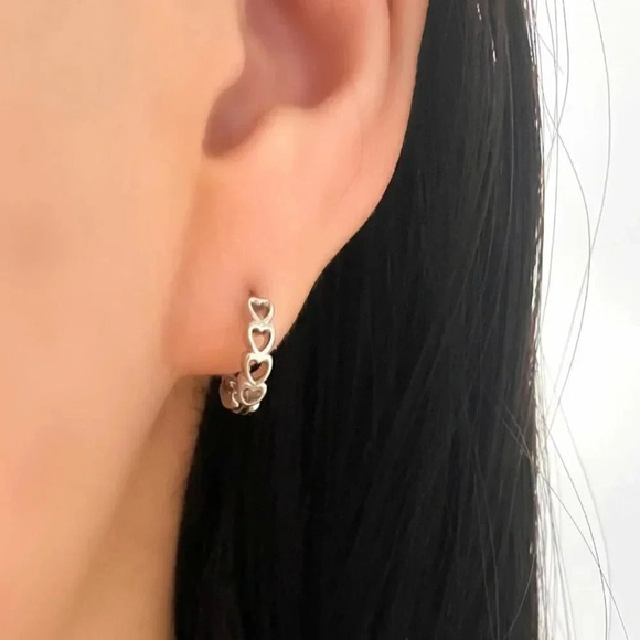 925 Sterling Silver Heart Huggie Earrings Heart Cutout Huggie Hoop Earrings - Picture 1 of 4